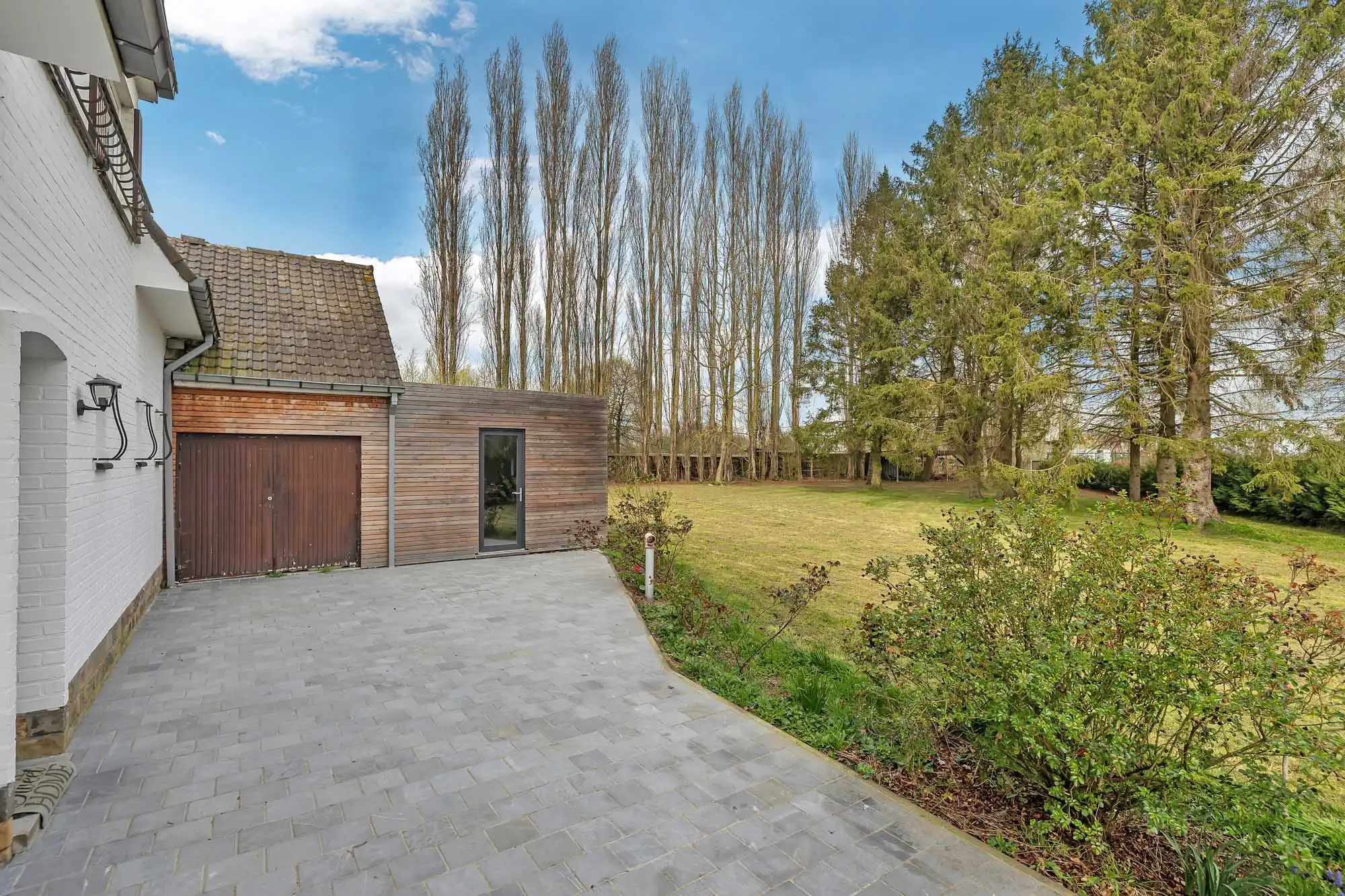 Instapklare woning met 2 (3) slaapkamers en tuin te Wambeek! foto 6