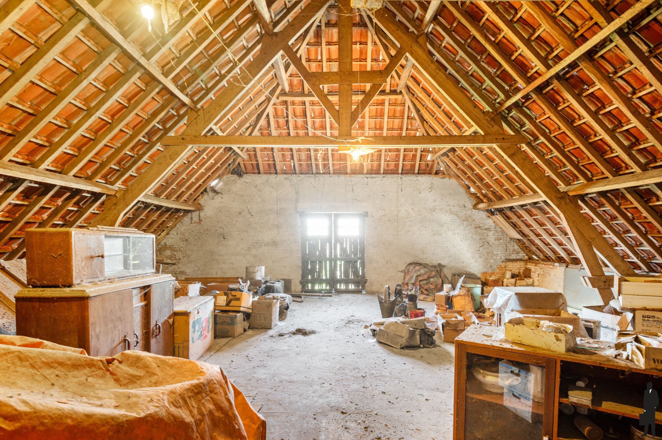 Riante hoeve met bijgebouw foto 23