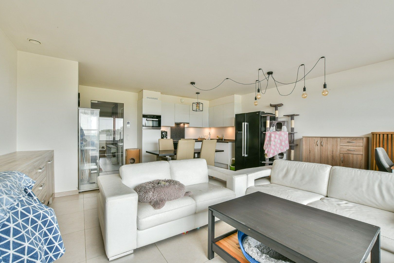 Modern 2-slaapkamerappartement op de derde verdieping met terras nabij duinen en strand, De Haan foto 15