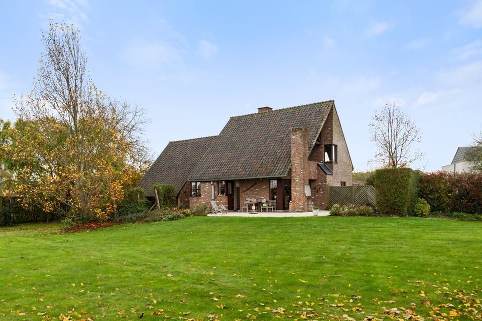 KARAKTERVOLLE WONING OP EEN PRACHTIG PERCEEL VAN 33A IN EEN OASE VAN RUST IN LINTER foto 39