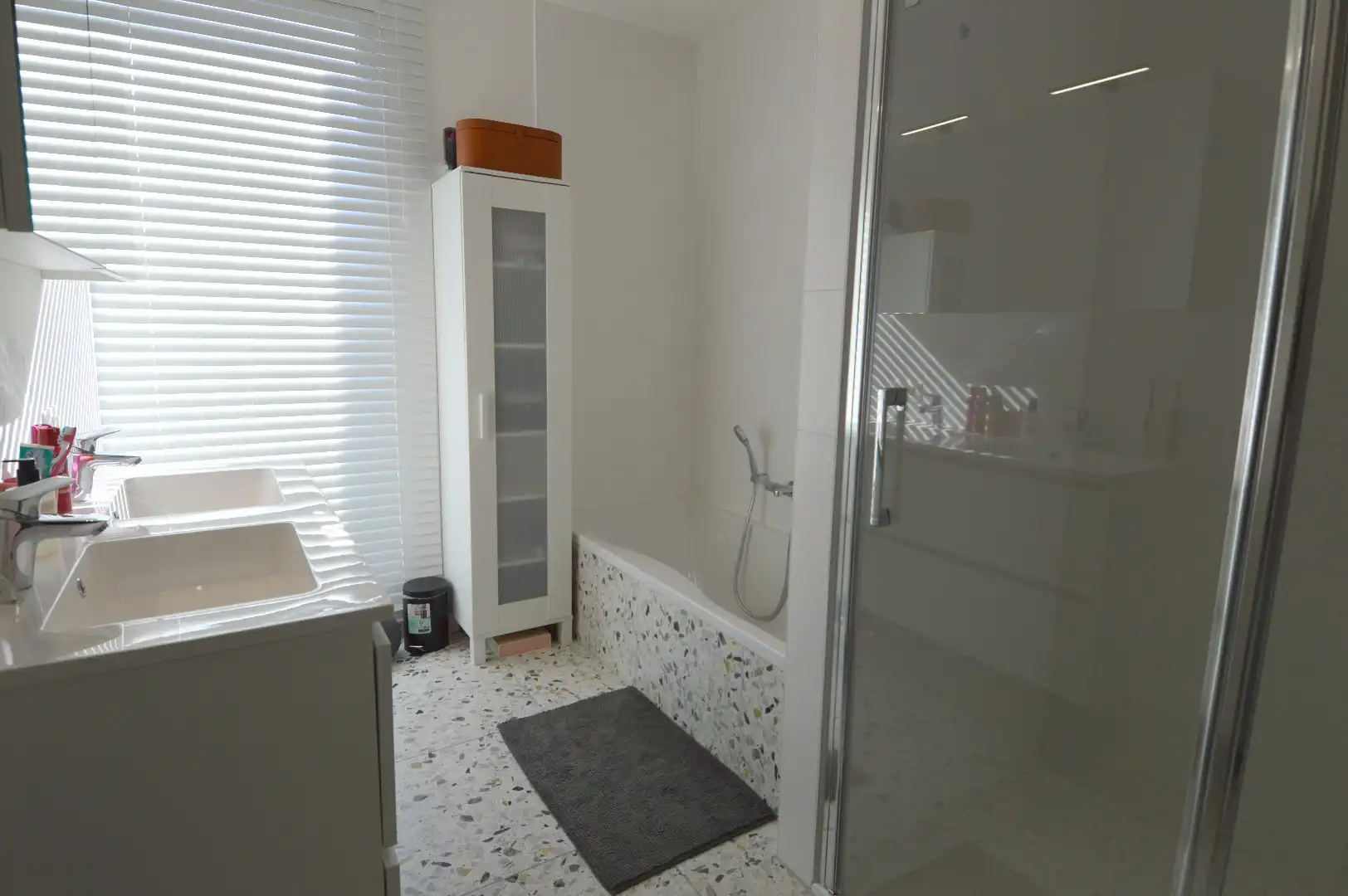 Ruime nieuwbouwwoning met 3 slaapkamers en tuin in Gullegem foto 9