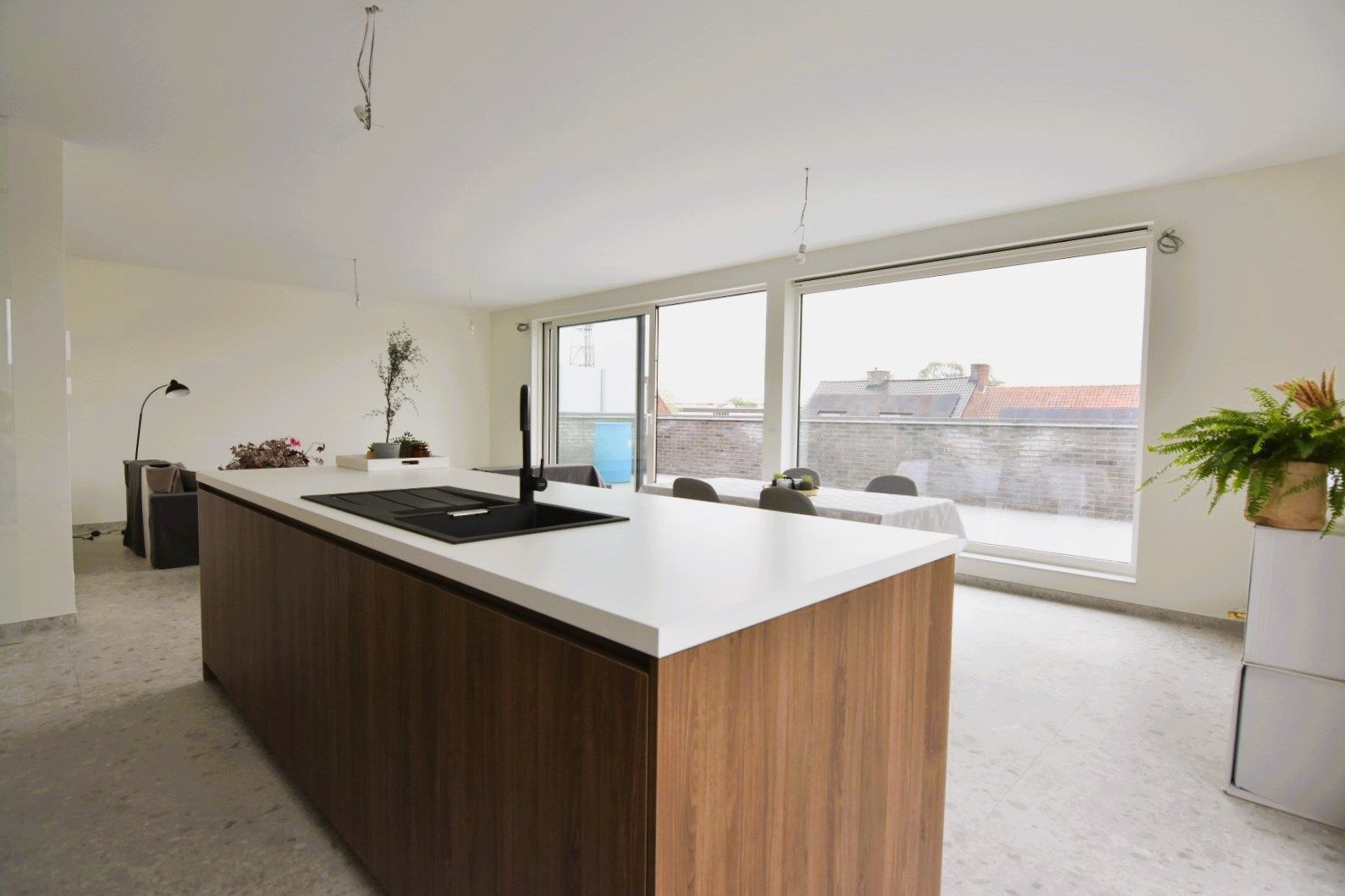 Lichtrijke penthouse van 115m² met zongericht terras van 80m² foto 2