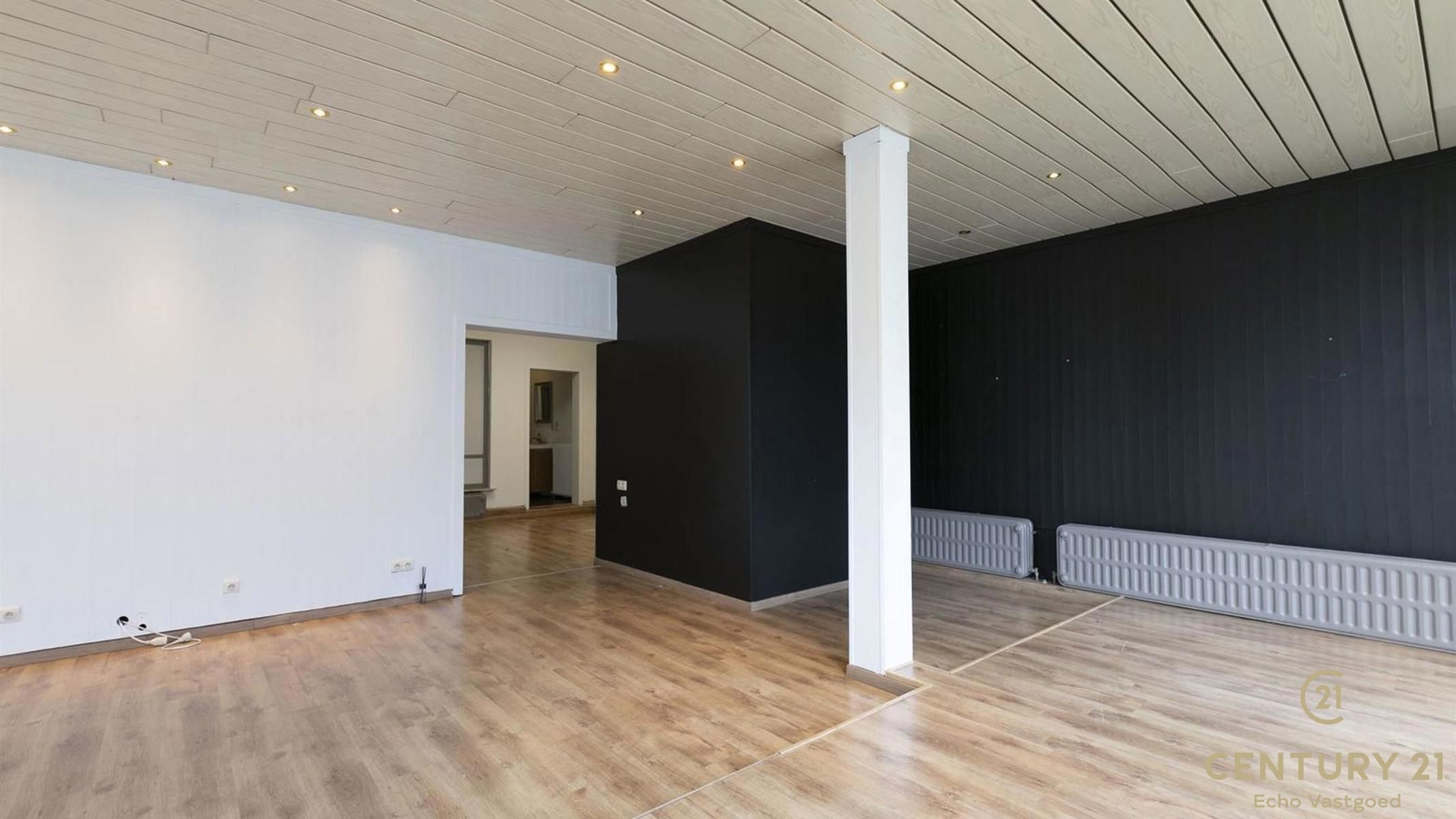 Handelsruimte van ca. 80m2 in Turnhout foto 2