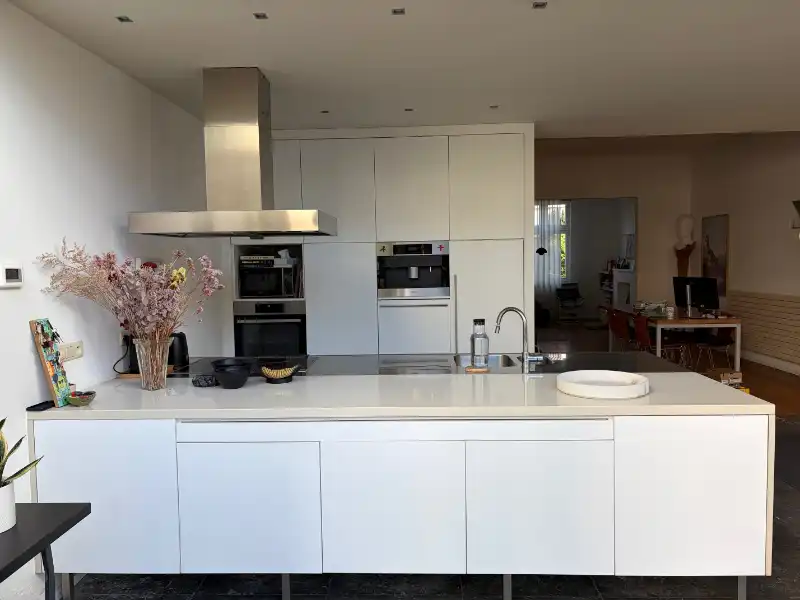 Sfeervolle woning met 3 slaapkamers nabij Genk-centrum foto 8