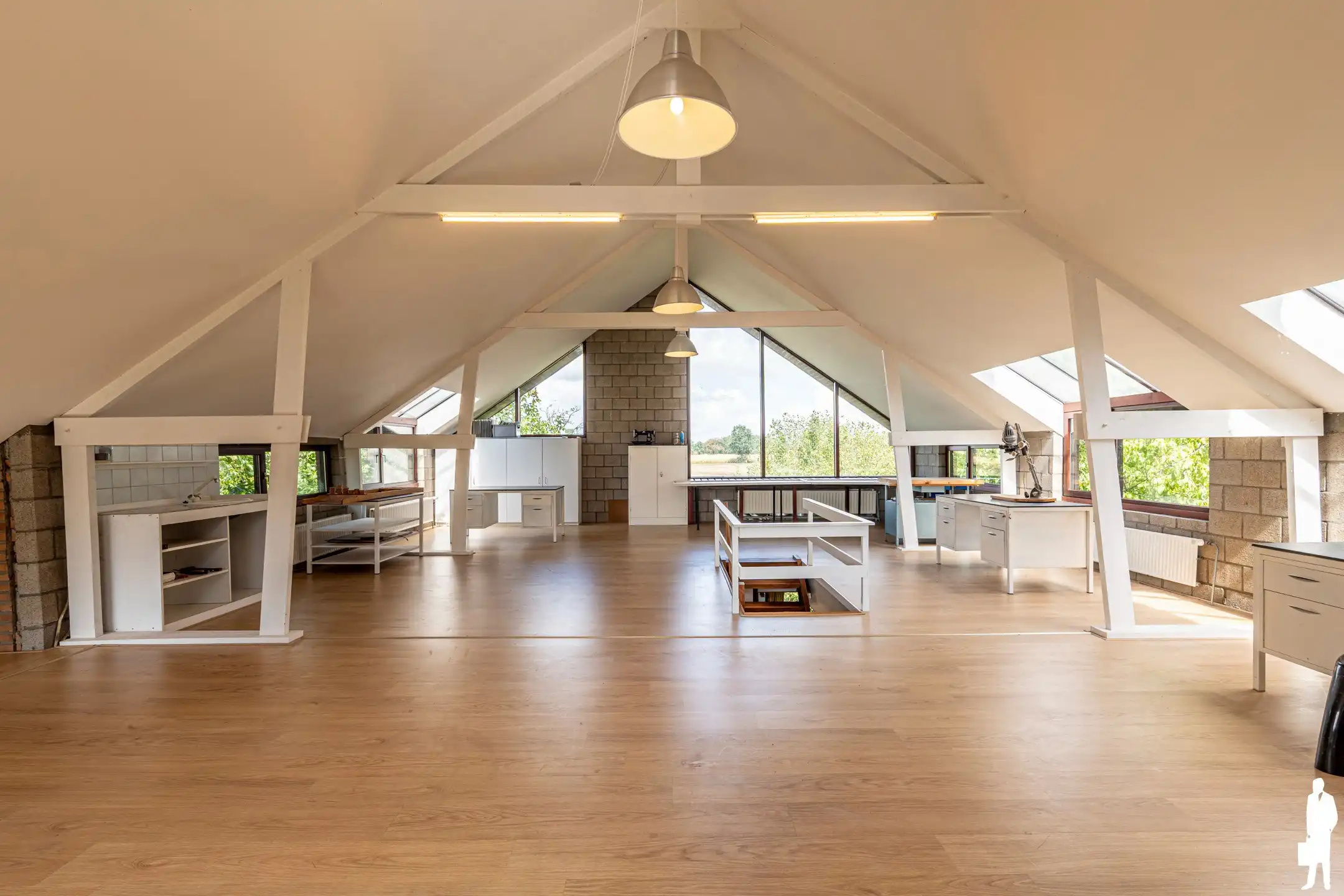 Ruime gezinswoning op een perceel van 1.350m² in Weelde foto 5