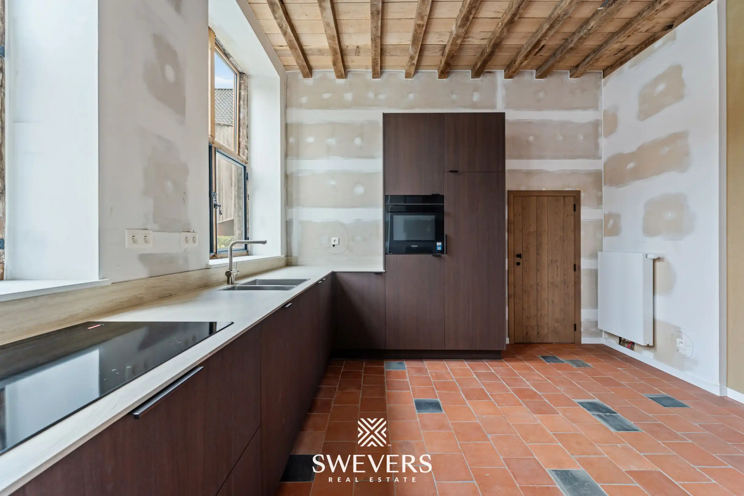 Volledig gerenoveerde woning met 3 slaapkamers in het Begijnhof foto 6