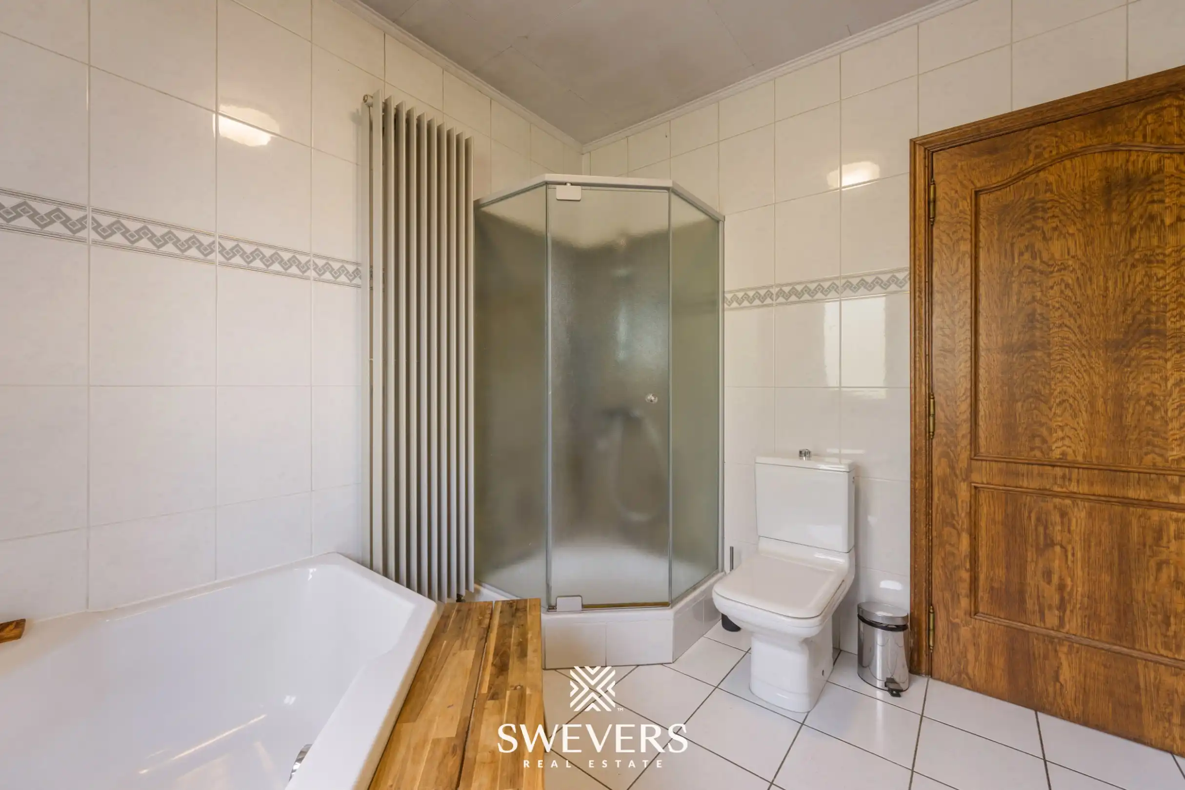 Ruime open bebouwing met 5 slaapkamers en grote tuin in Diepenbeek foto 22