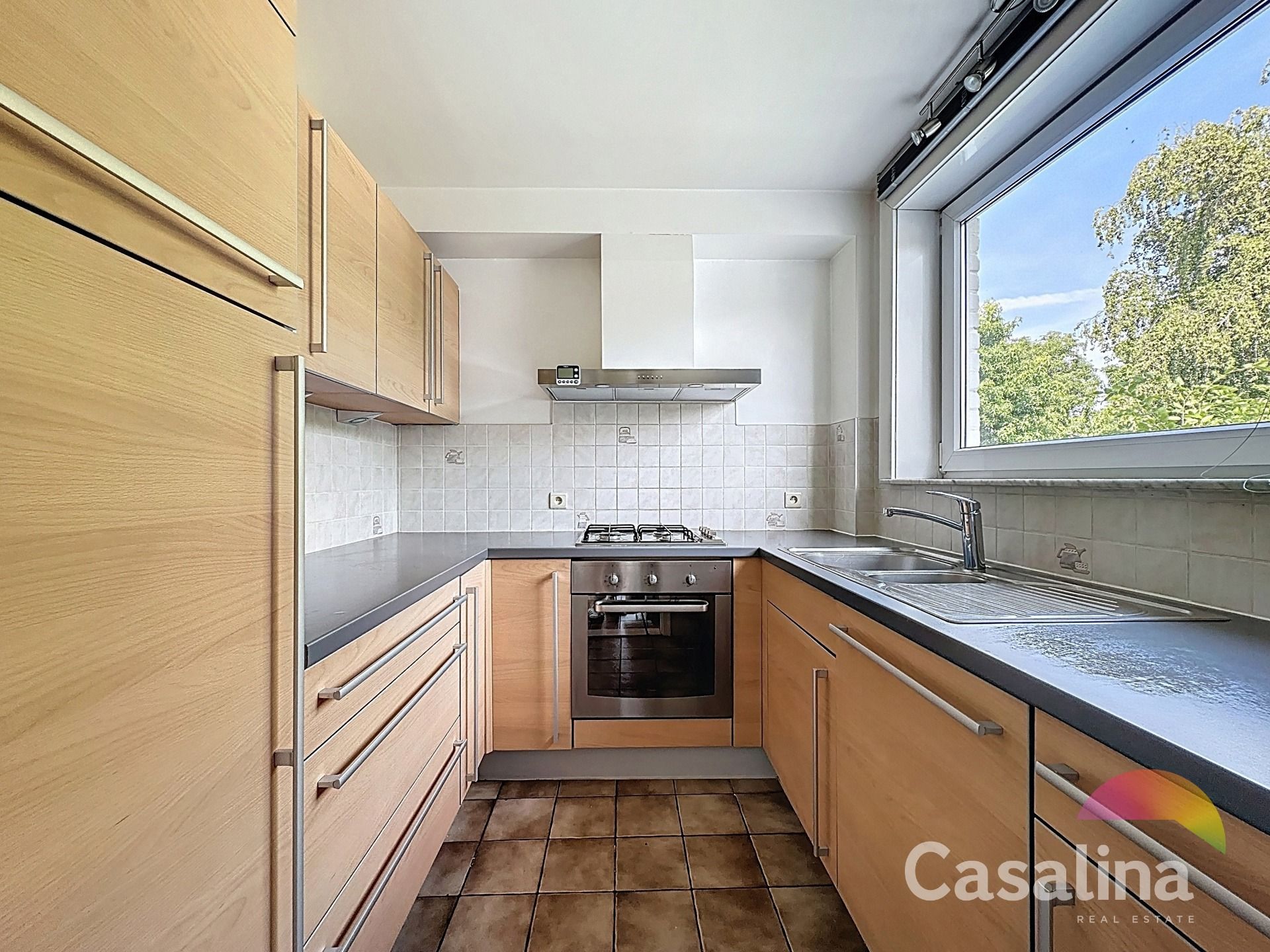Huis met 3 slaapkamers en tuin foto 8