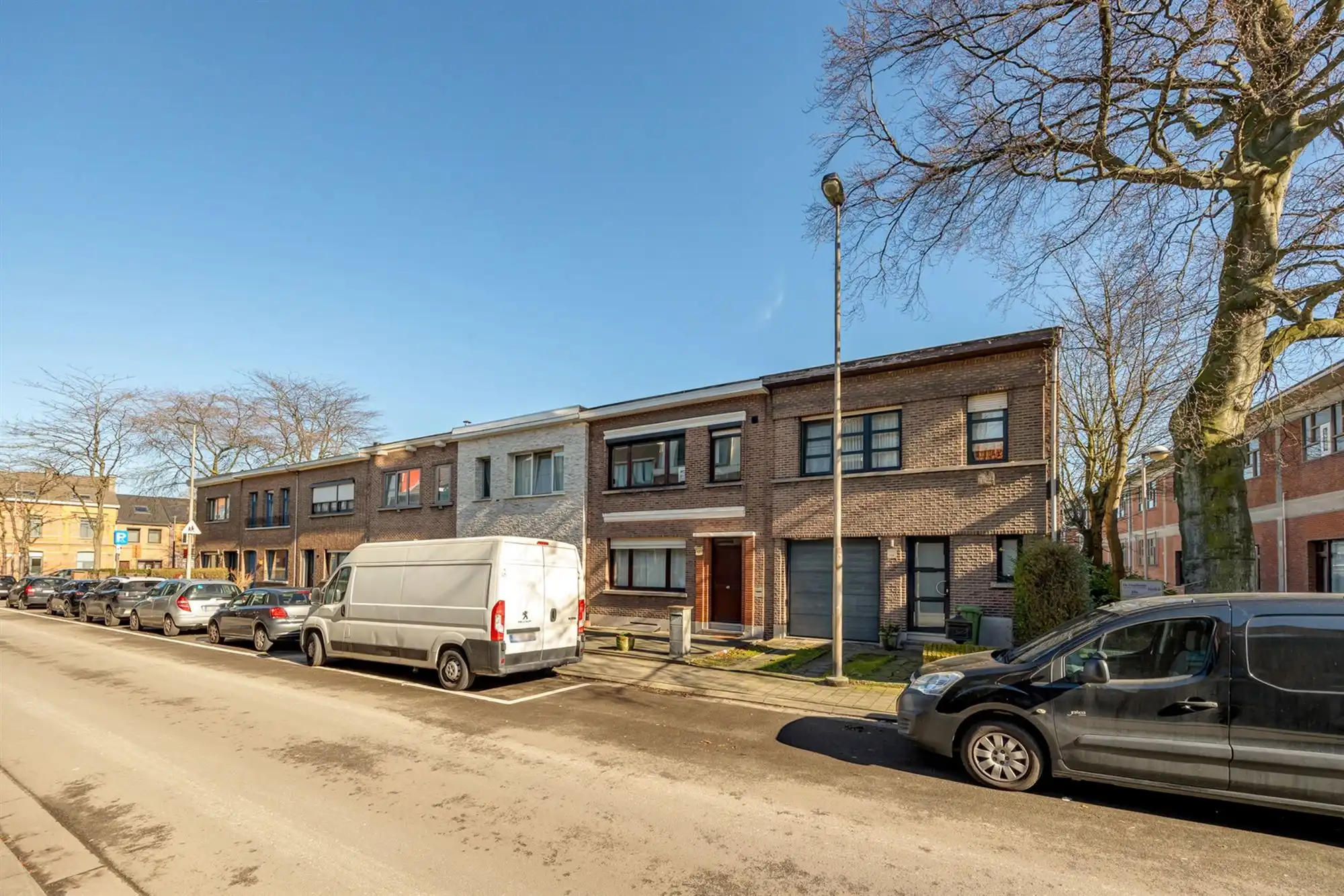 Gerenoveerde eengezinswoning met 3 slpk. en tuin foto 28