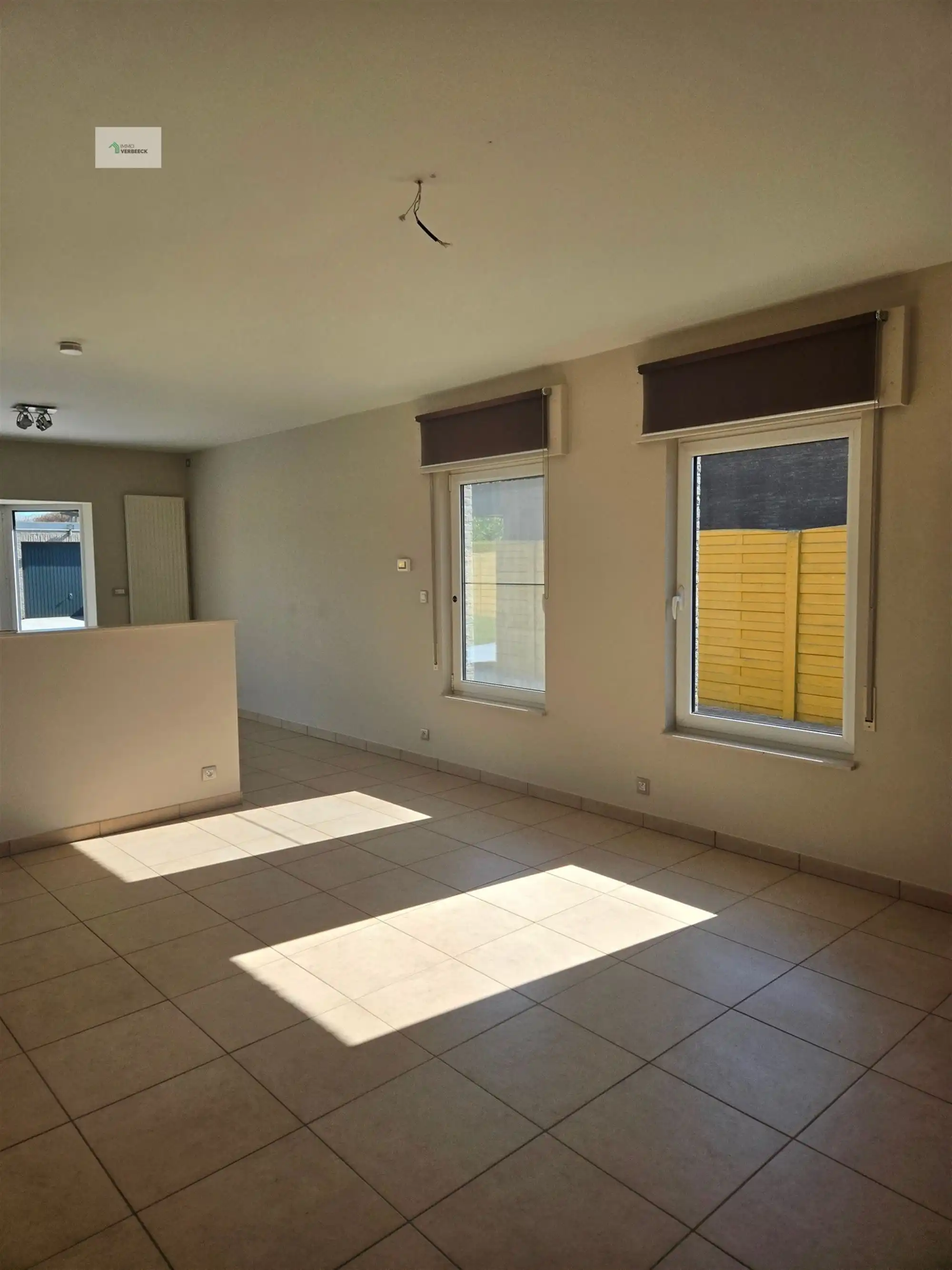 Ruime Woning met 3 Slaapkamers in Bale foto 2