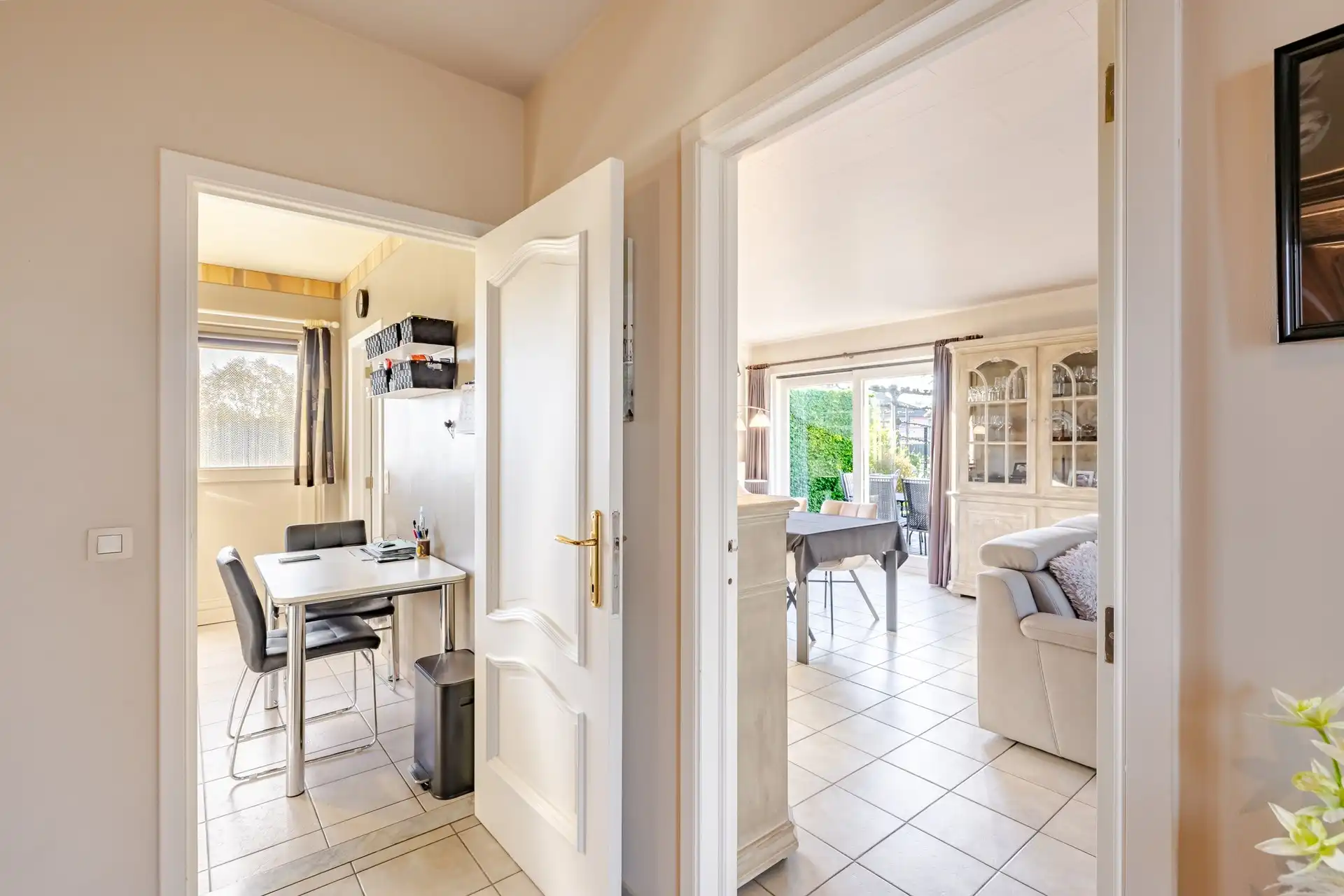 Bungalow met 3 slks op topligging foto 4