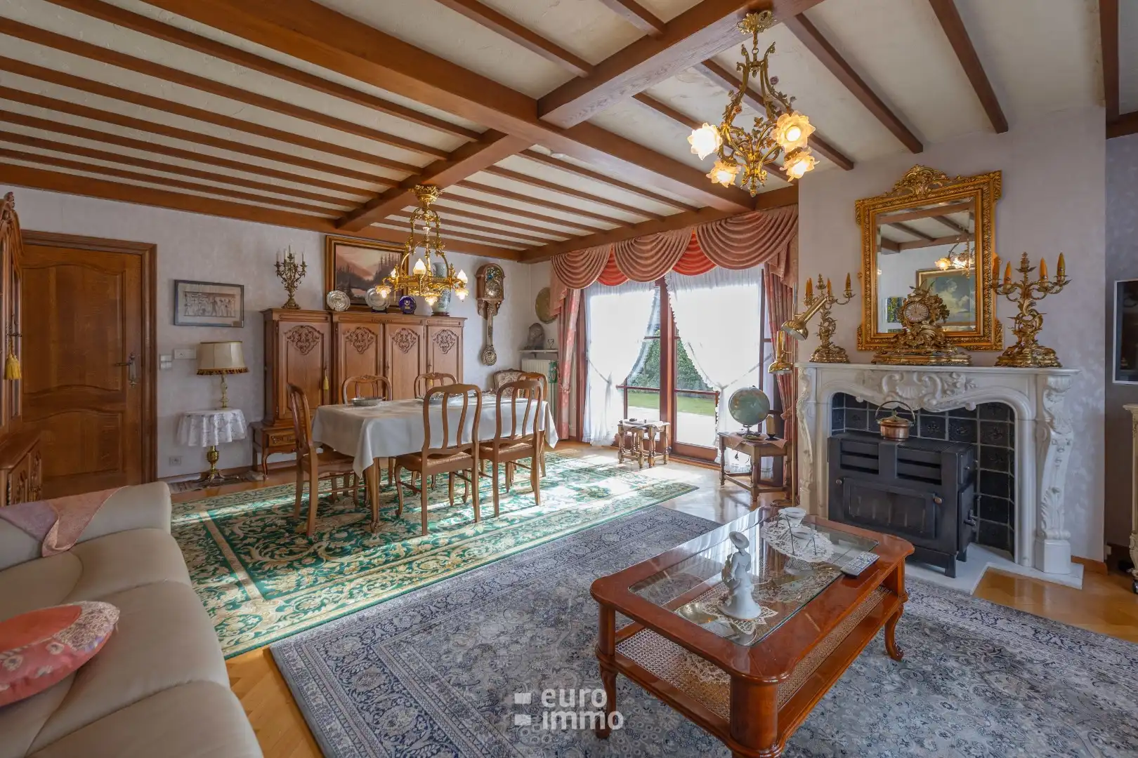 Alleenstaande villa op werkelijke topligging foto 9