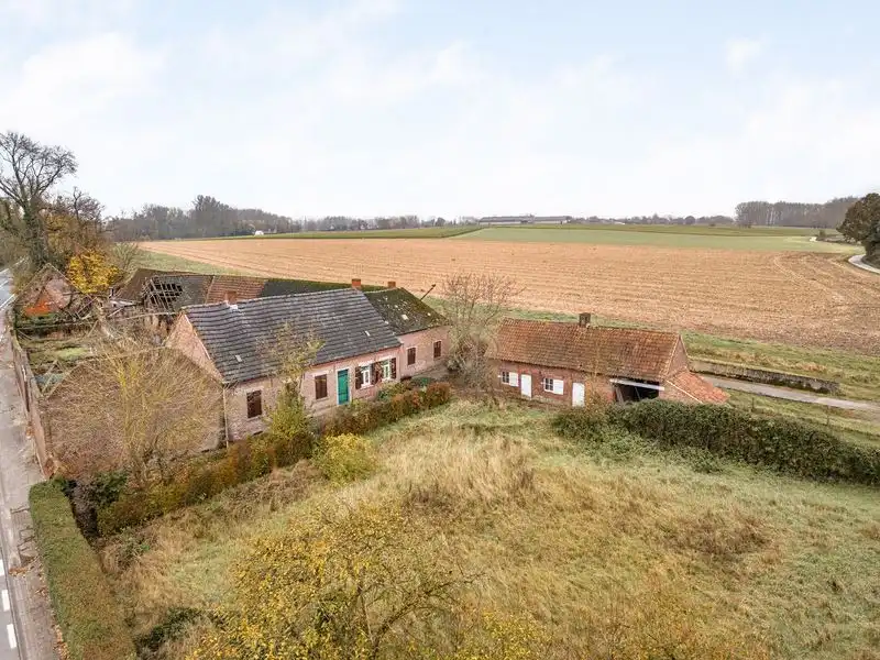 Hoofdfoto van de publicatie: Hoeve op 1ha te Lierde
