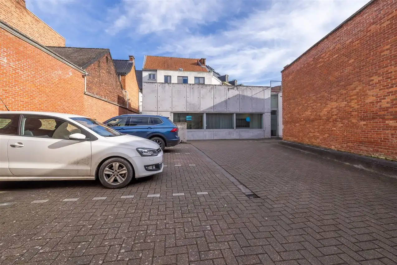 Tijdloze residentie met iconisch uitzicht foto 29