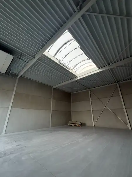 Nieuwbouw KMO loodsen tussen Antwerpen, Brussel en Gent foto 8