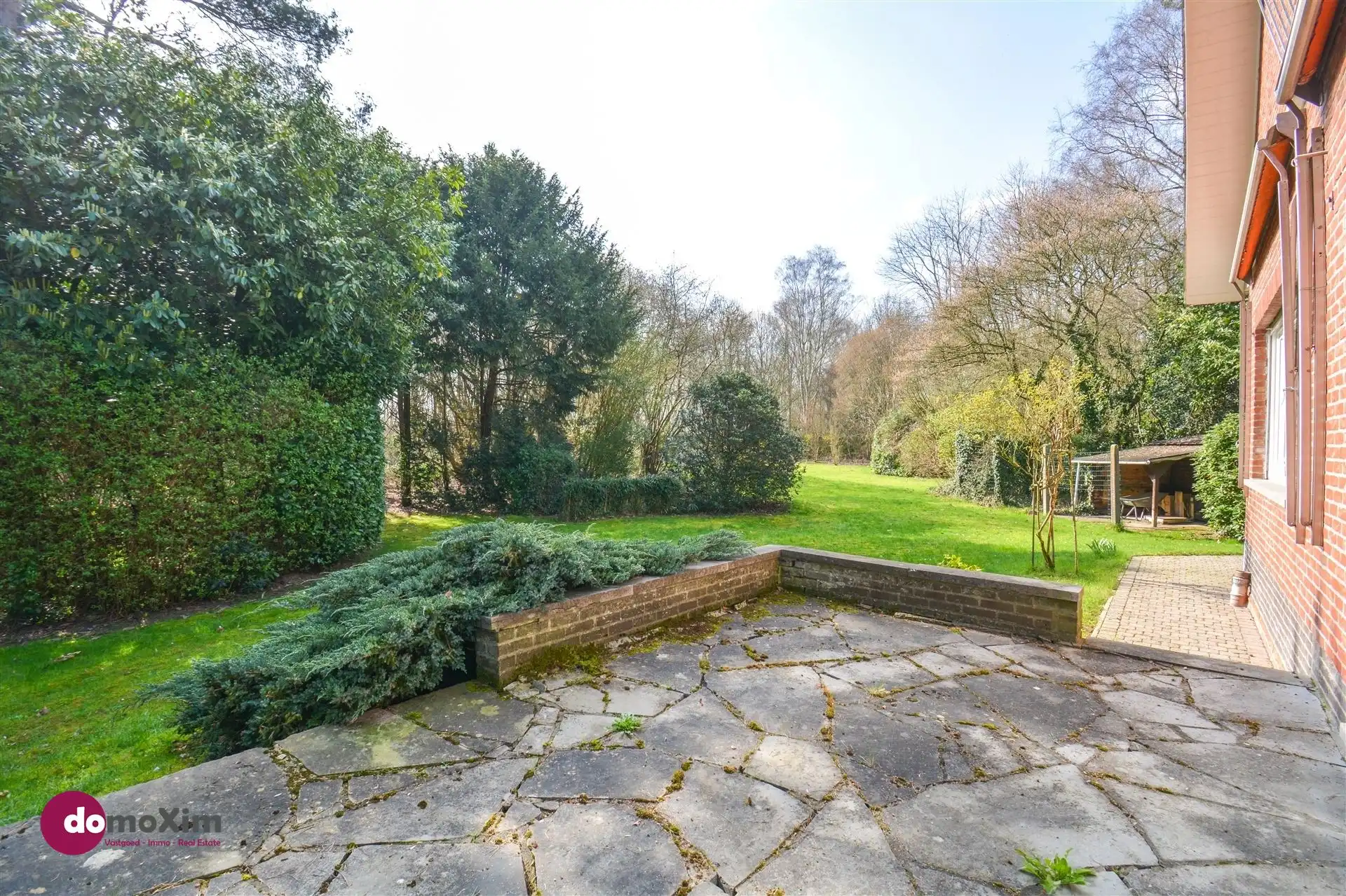 Ruime gezinswoning met mogelijkheden in een unieke, groene omgeving foto 24