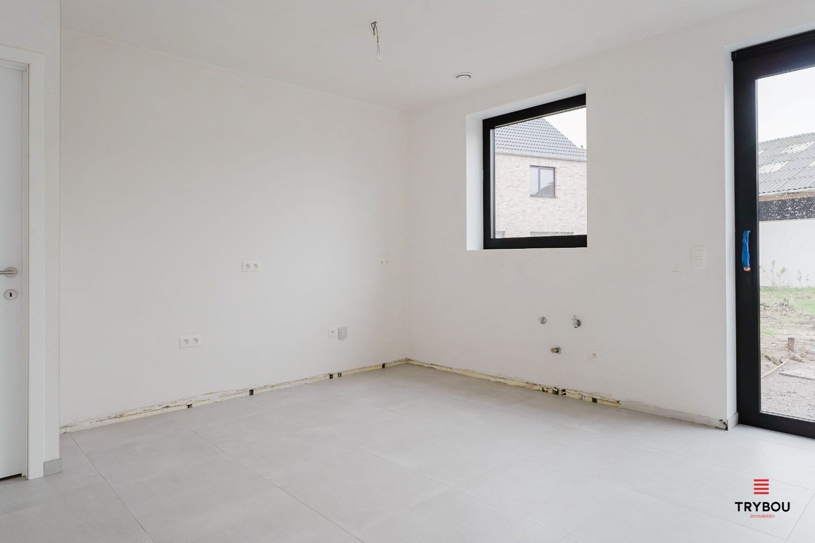 Instapklare nieuwbouwwoning op centrale ligging te Abele foto 5