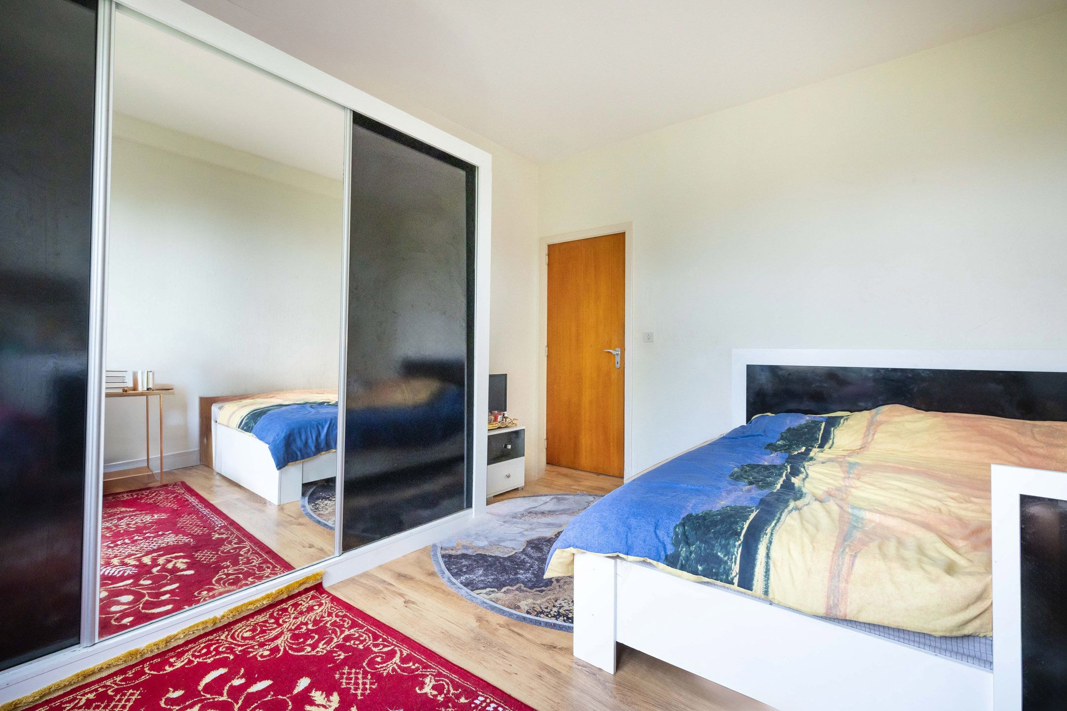 Appartement 2 slaapkamers van ± 78 m² volledig te renoveren foto 10