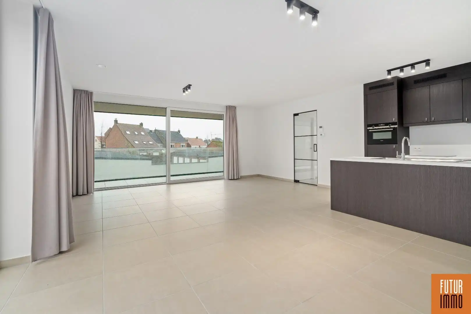 Energiezuinig appartement met parking in het centrum van Jabbeke foto 4