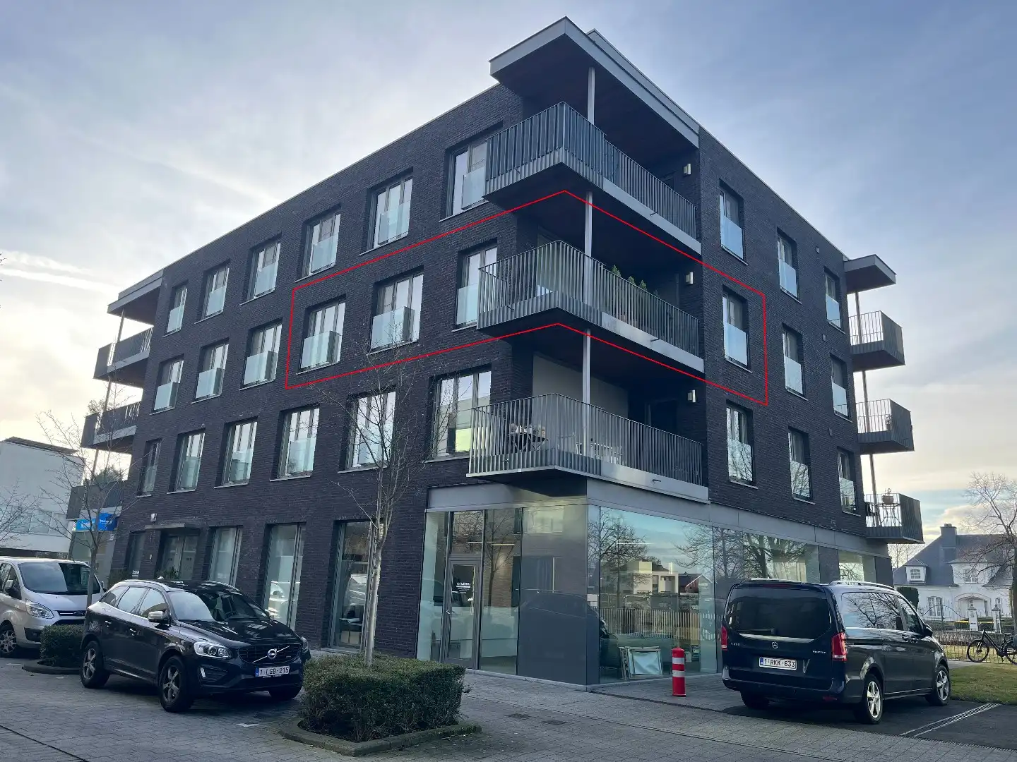 Appartement met terras, lift en garage in het centrum van Lommel. foto {{pictureIndex}}