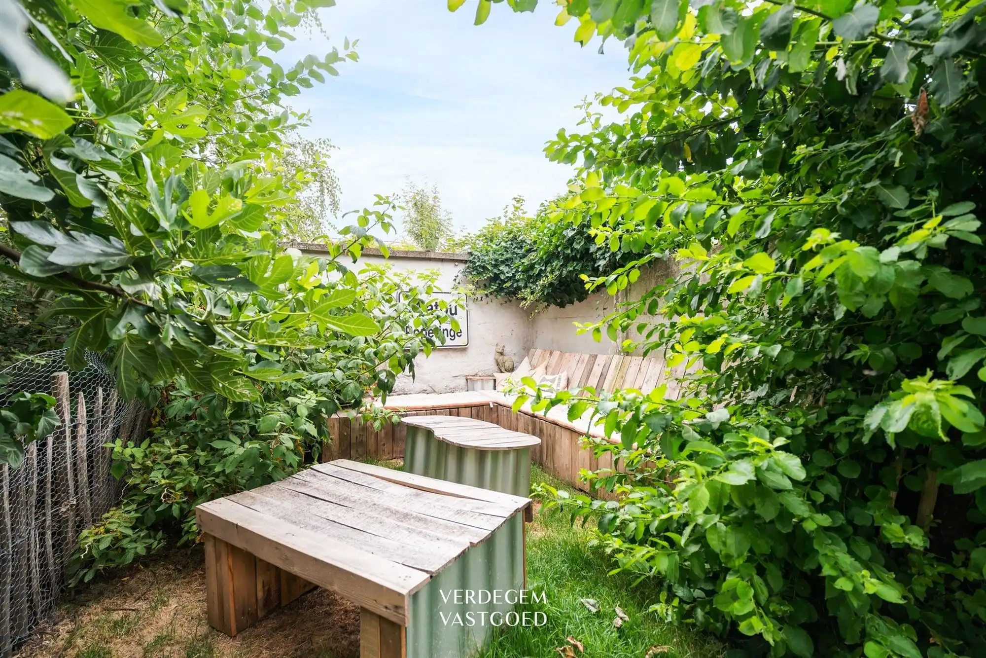 Karaktervolle woning met fijne tuin foto 12