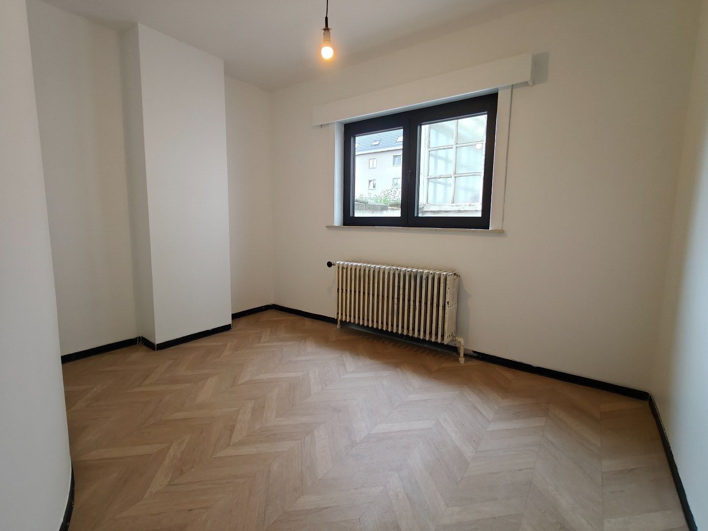Appartement met terras in het centrum van Lokeren foto 6