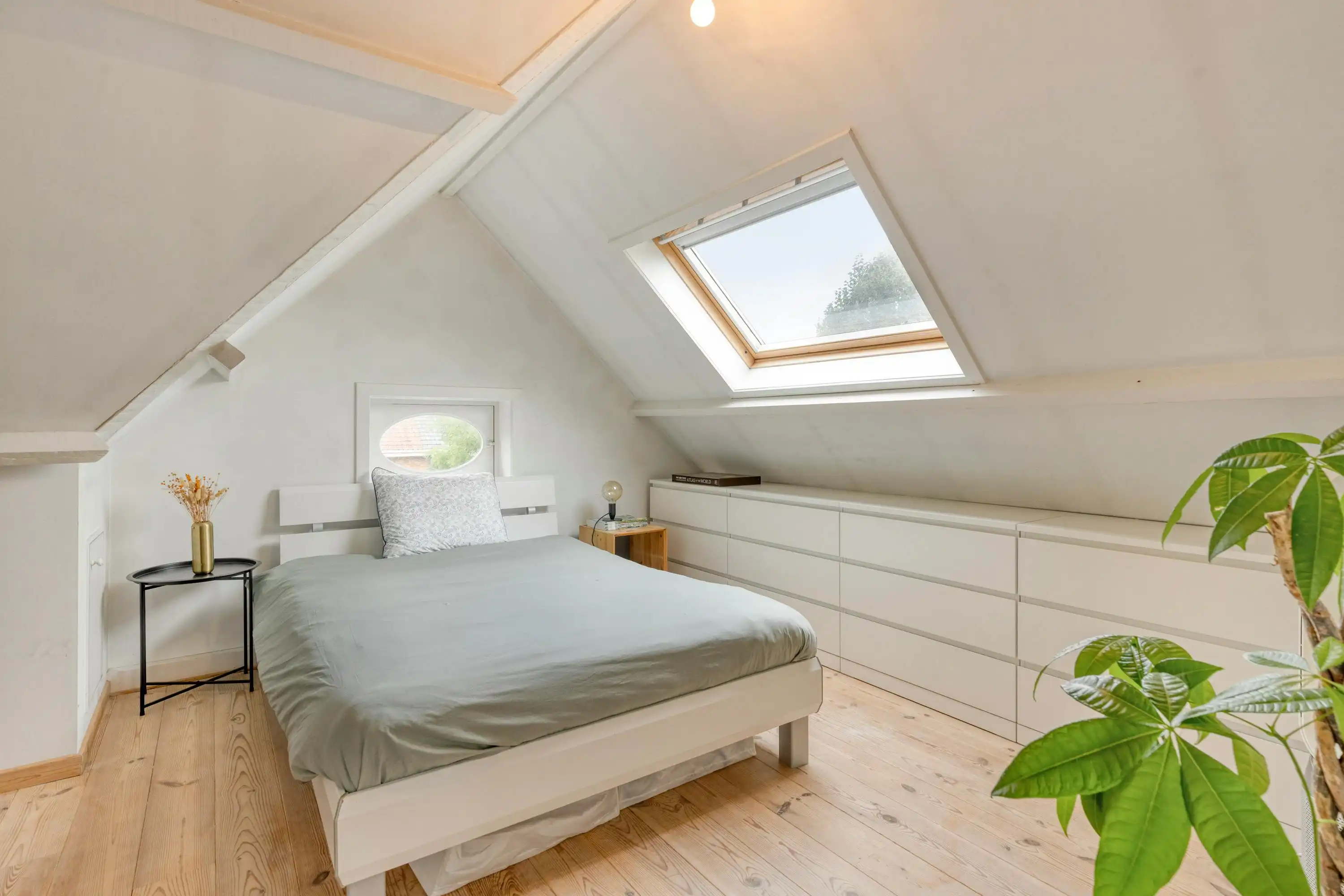 Karaktervol huis te koop in Sint-Michiels foto 17