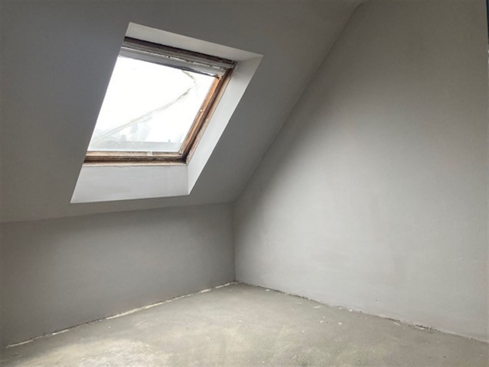 Instapklaar appartement met 2 slpks en garage in centrum  foto 9