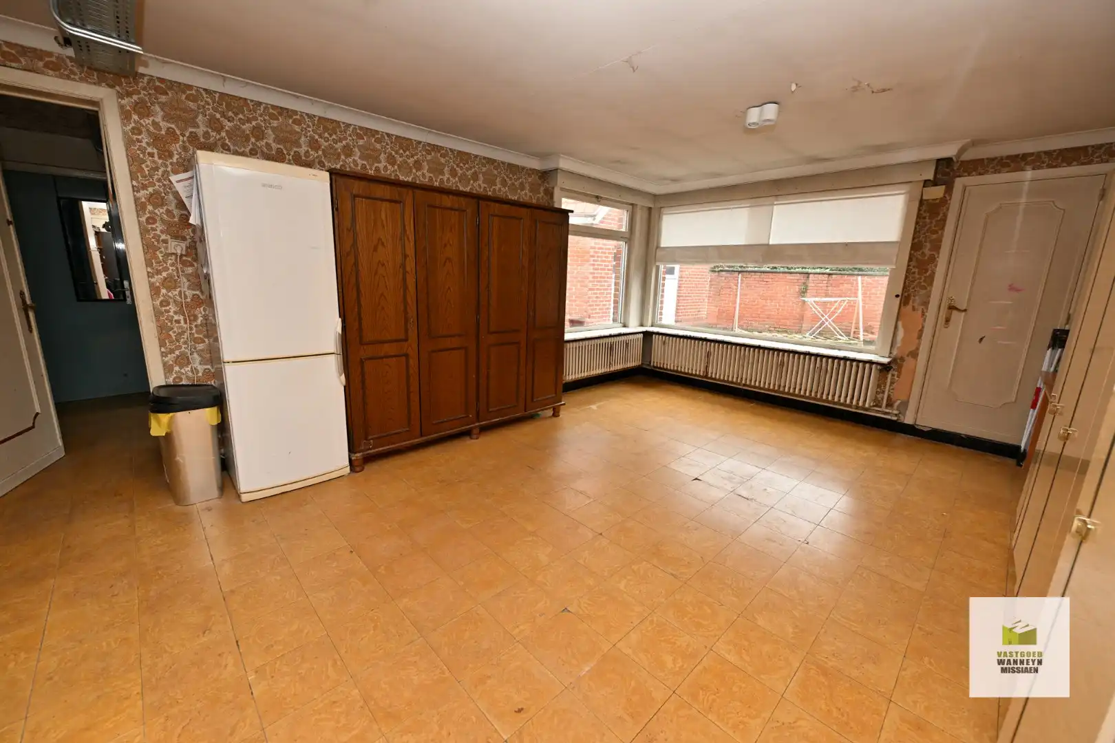 Halfopen bebouwing met 4 slaapkamers en bijgebouw op 991m2 foto 15