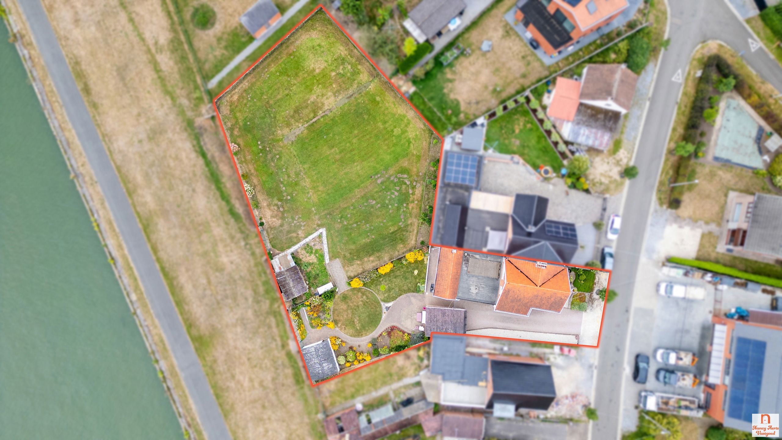 Half-openbebouwing met zicht op het kanaal  foto 32