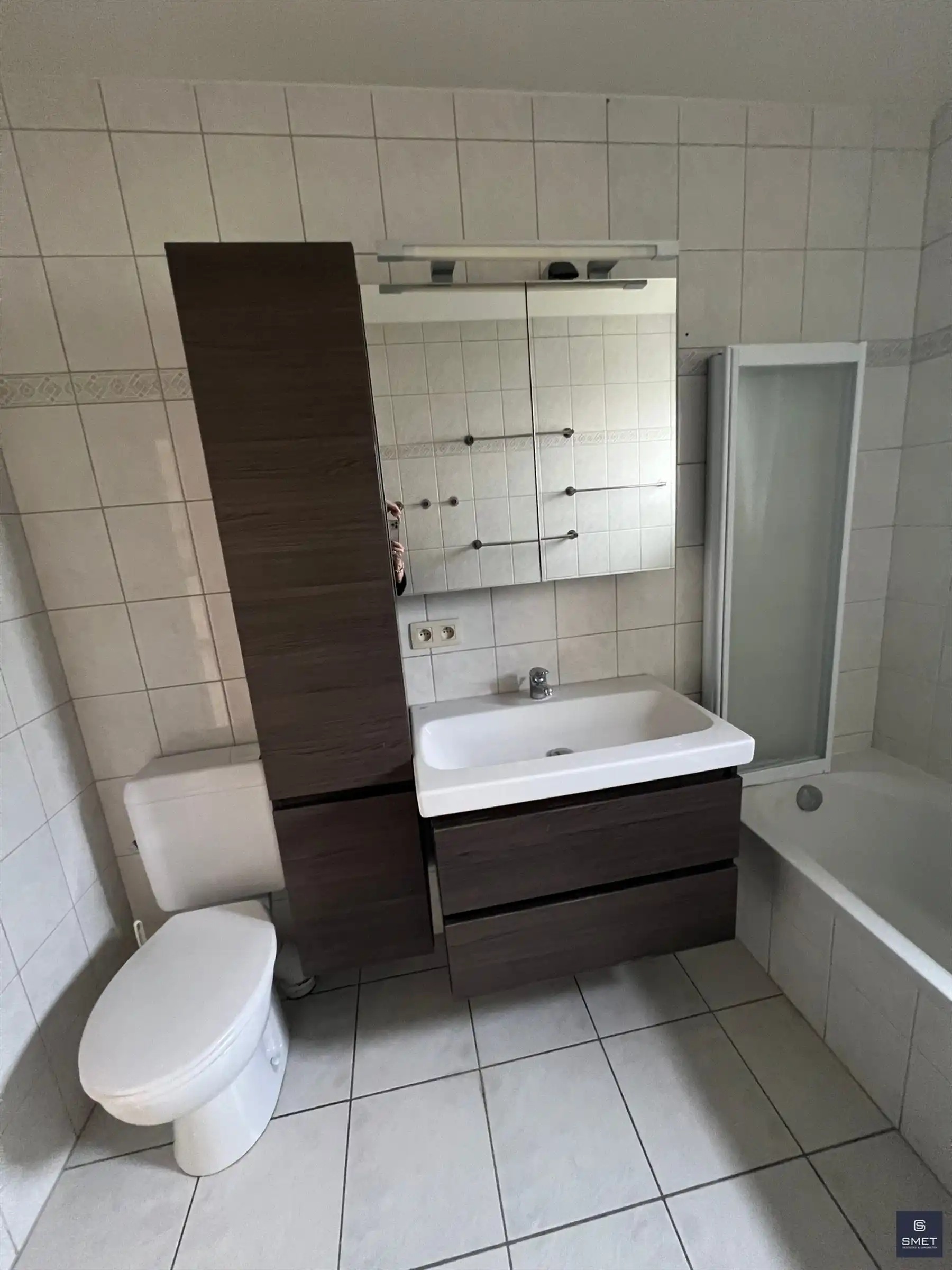 LICHTRIJK GLVLRS APPT MET 2 SLPKS EN 2 TERASSEN foto 17