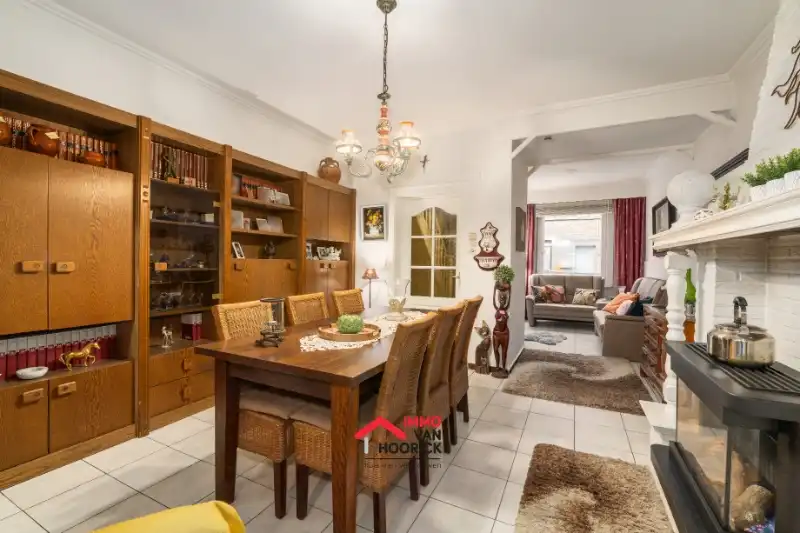 Ruime woning met 3 slaapkamers en tuin! foto 5