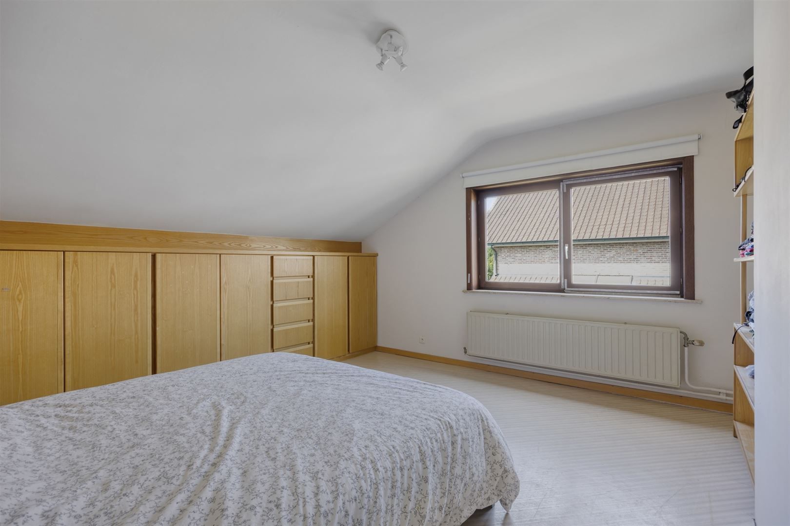 TE KOOP: Instapklare woning met 4 slaapkamers te Heusden! foto 9