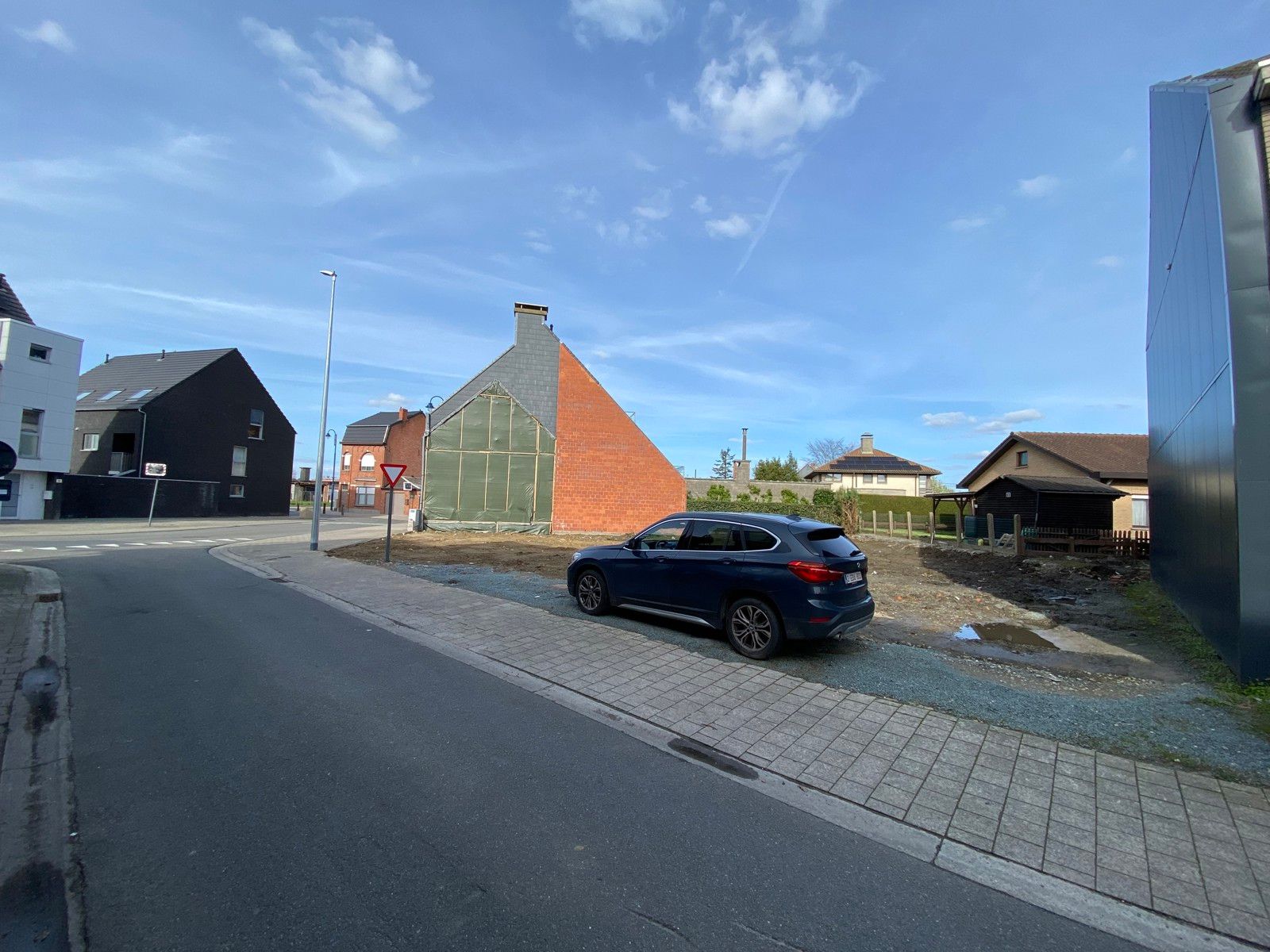 IN OPTIE - Bouwgrond (LOT 3) half-open bebouwing pal bij centrum Opstal foto 5