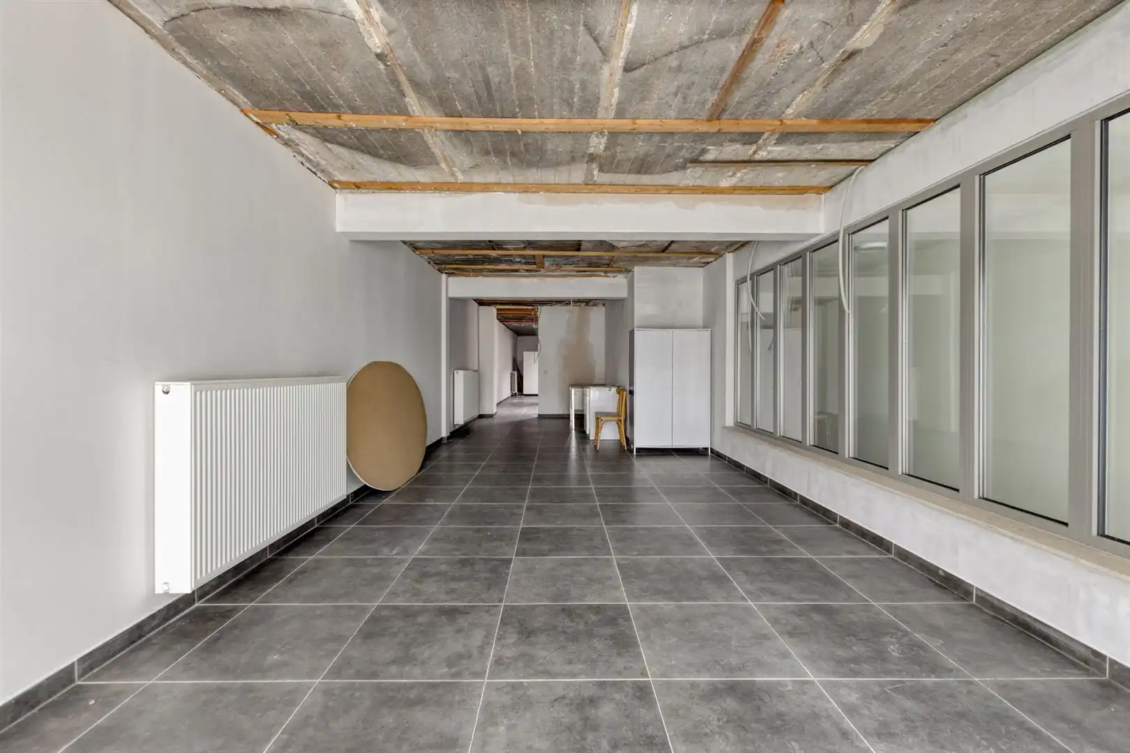 TE KOOP: Duplex-appartement (3slpks) met kantoorruimte of handelsruimte op topligging in Genk! foto 23