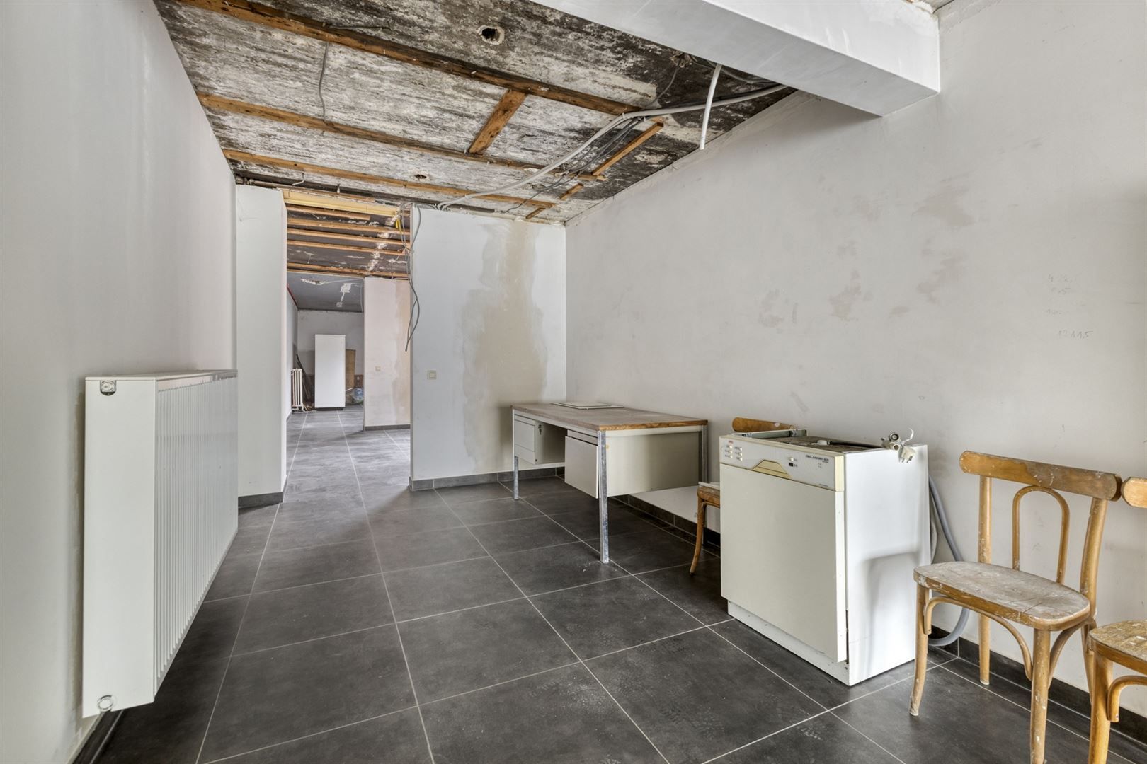 TE KOOP: Investeringspand met handelsruimte en appartement! foto 23