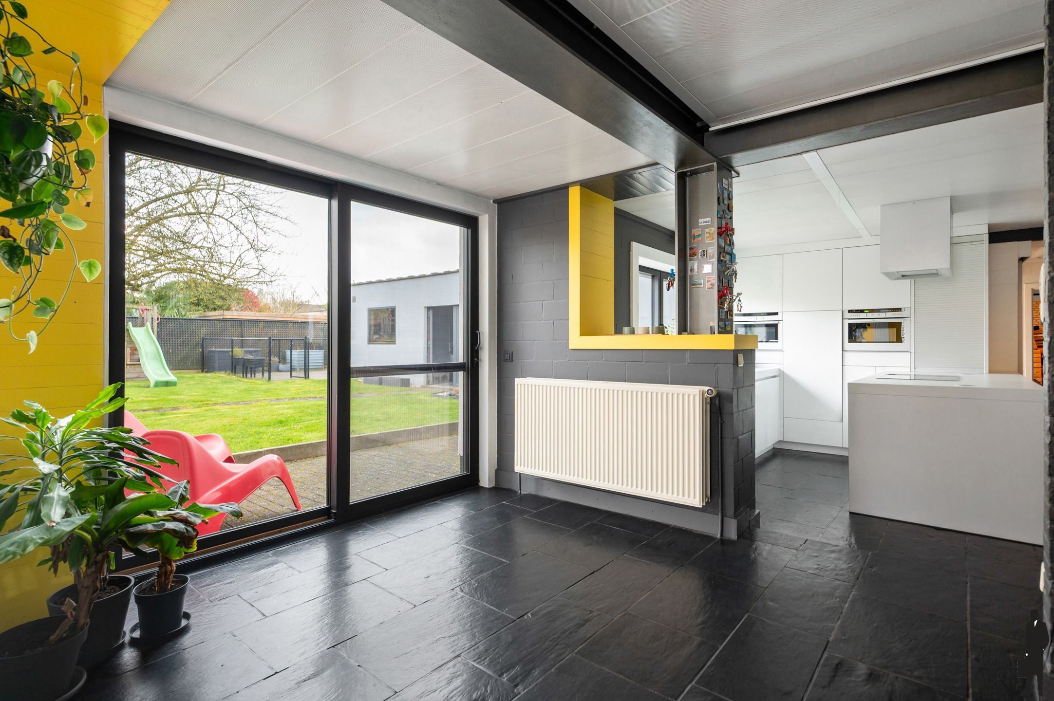 Gerenoveerde ruime woning in het centrum van Blaasveld foto 4