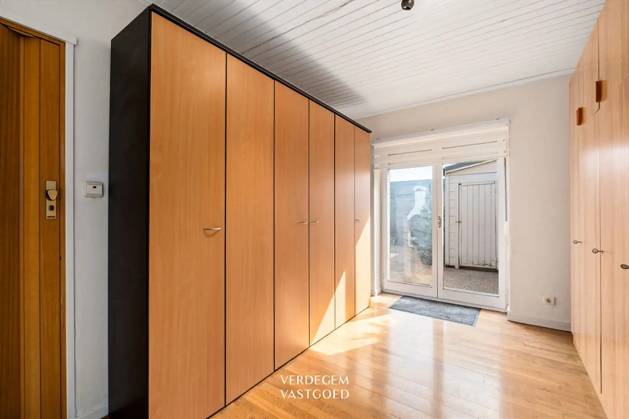 Bungalow met 3 slaapkamers in rustige buurt foto 11