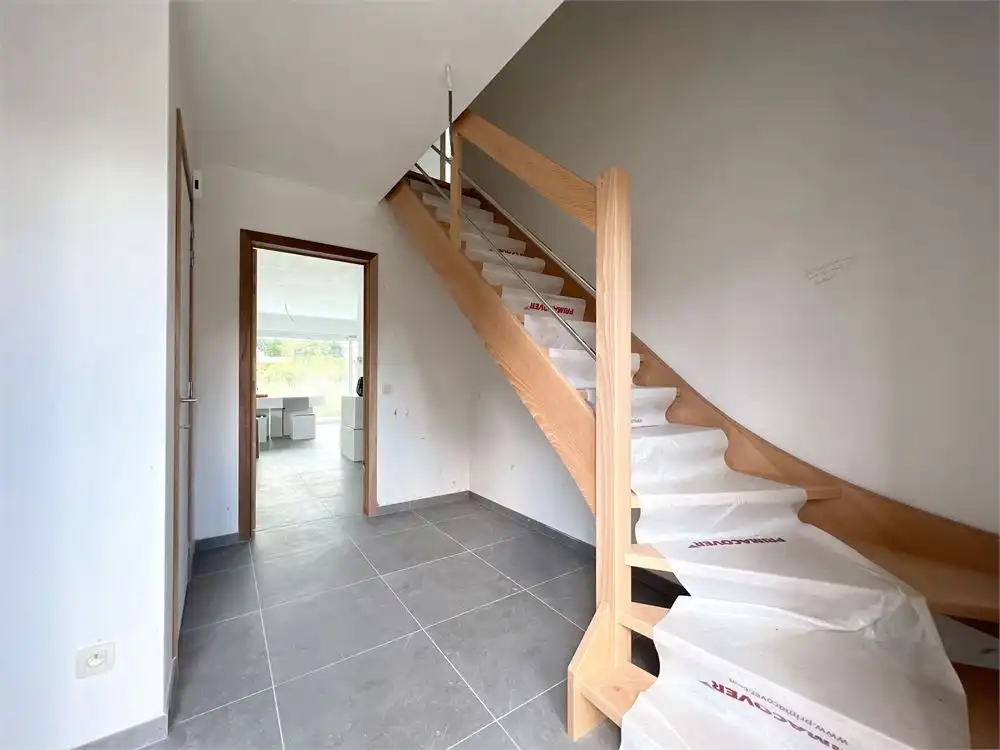 Topper! Prachtige, lichtrijke woning met zonnige tuin! foto 8