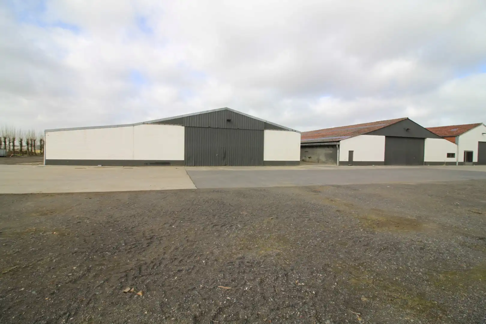 Opslagruimte in Handzame. foto {{pictureIndex}}