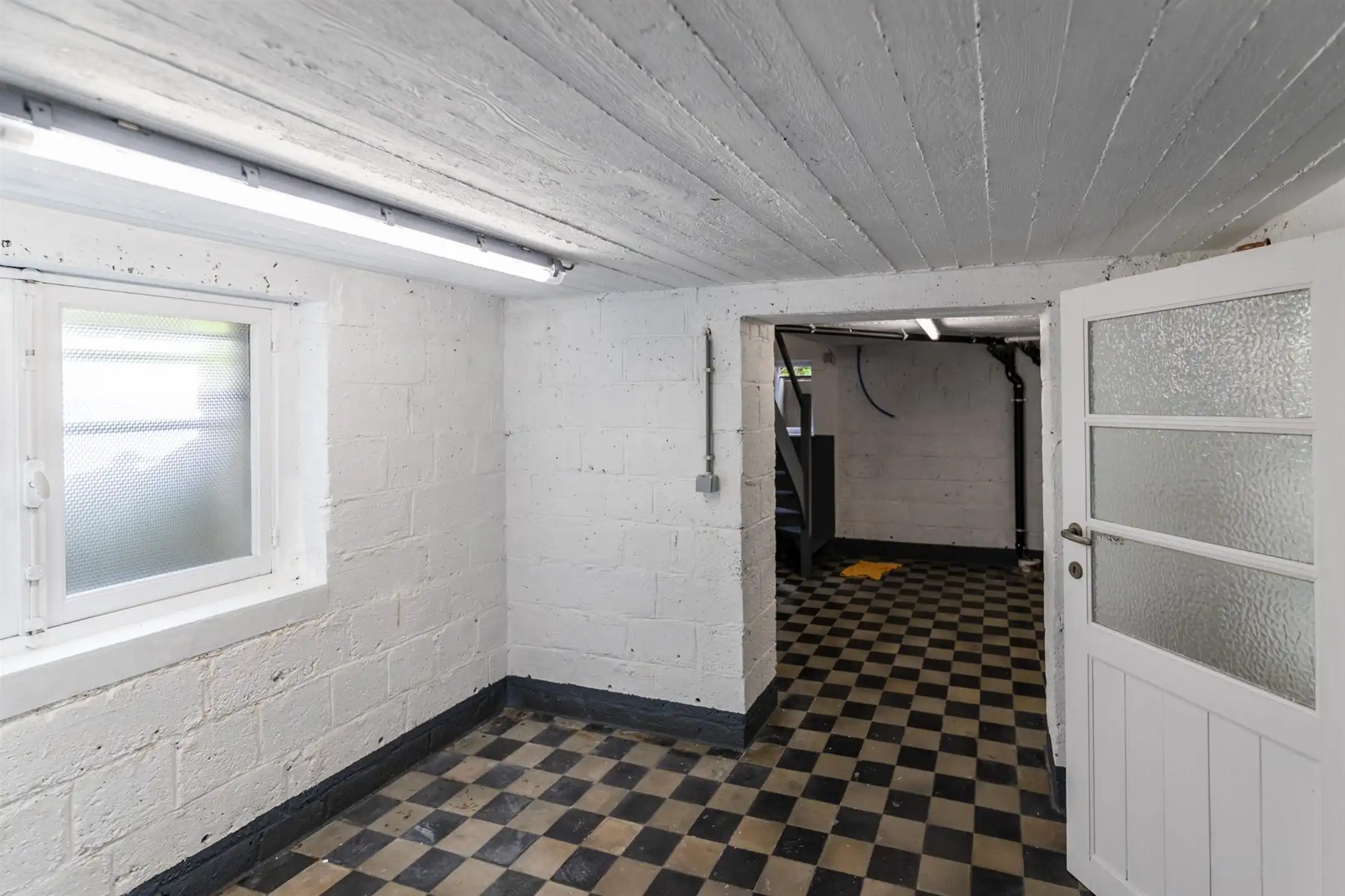 Mooie gerenoveerde woning met 3 slaapkamers foto 13