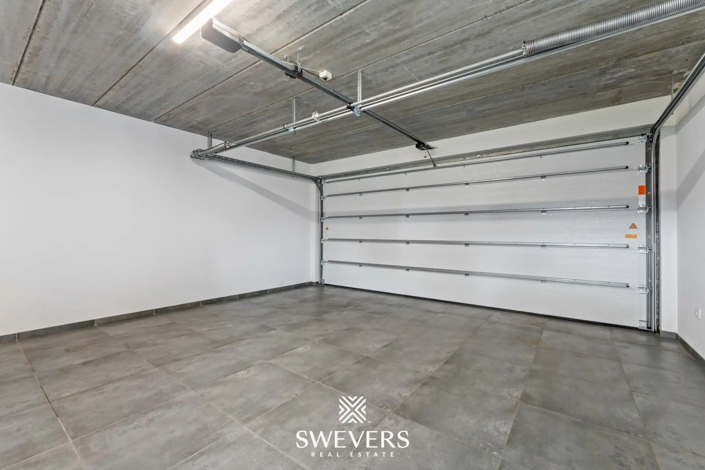 Imposante BEN-villa met luxe-afwerking foto 35