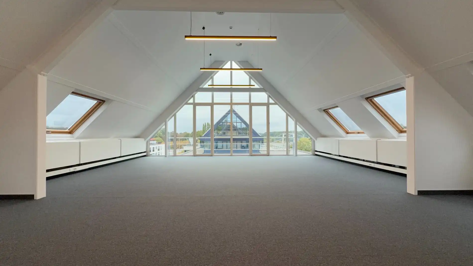 Kantoor te huur in Sluispark langs R4 in Merelbeke foto 4