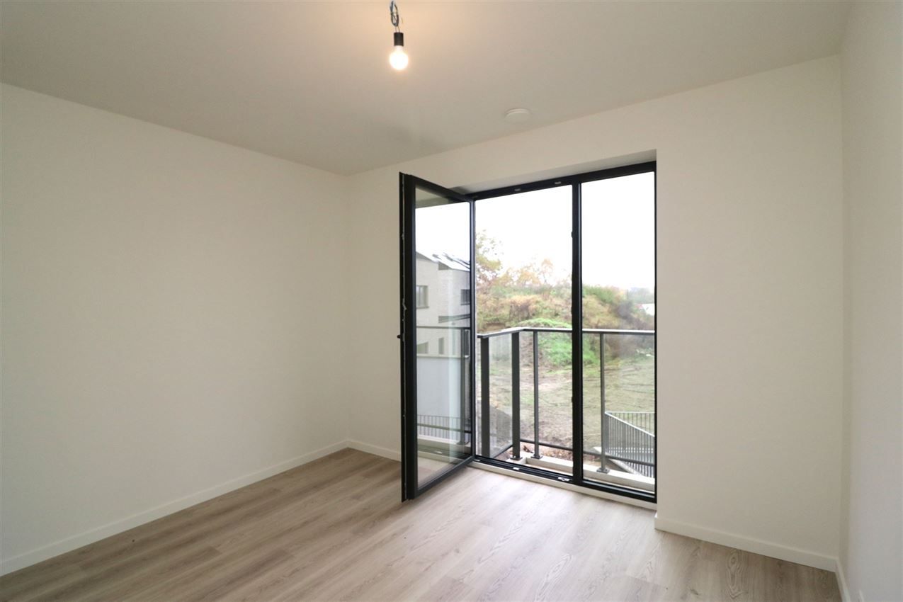 Nieuwbouwapp. met twee slpk, zuidterras op een gunstige ligging foto 18