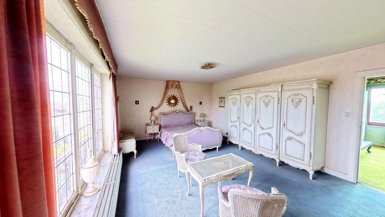 🏡 Te koop: te renoveren ruime villa – unieke opportuniteit in Elst! foto 9