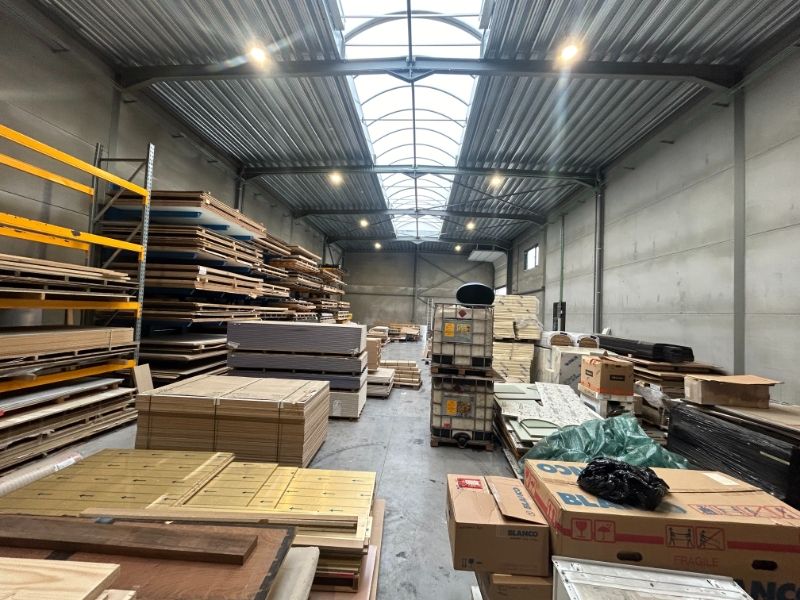 Goed gelegen nieuwbouw magazijn van 438 m² met 4 parkeerplaatsen foto 6