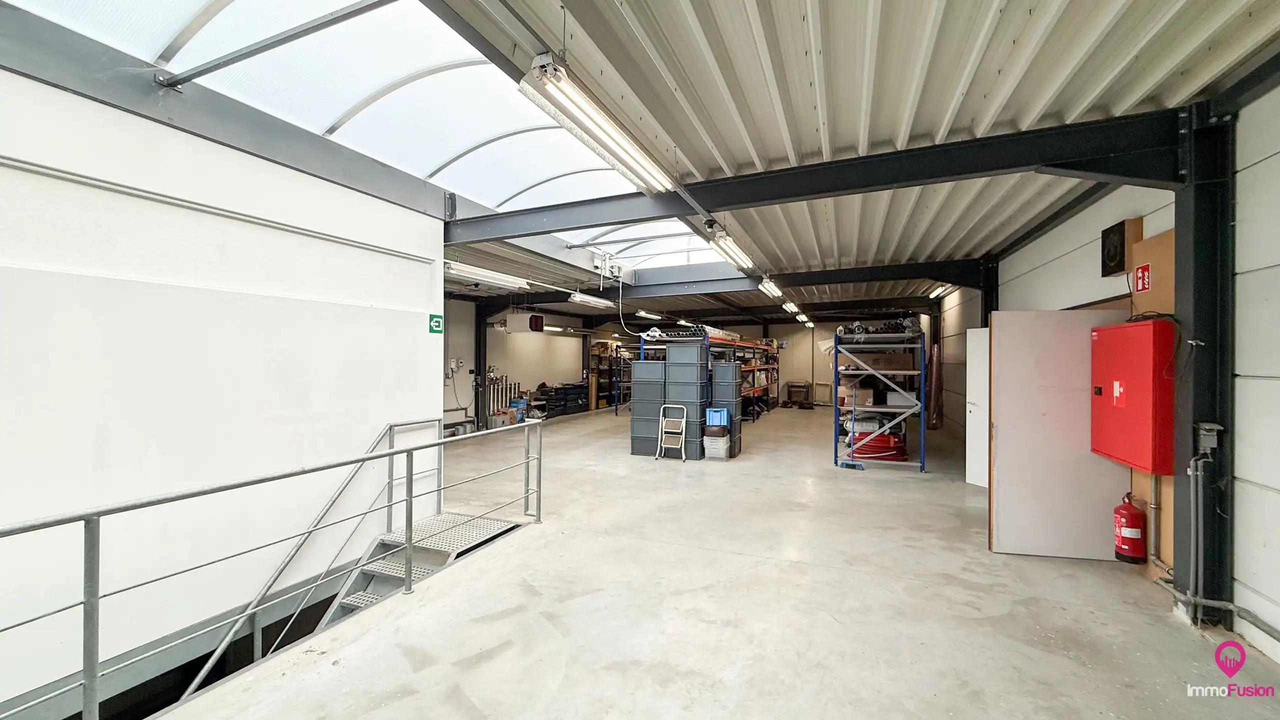 Veelzijdig industrieel pand met ruime woonst en zonnepanelen foto 27