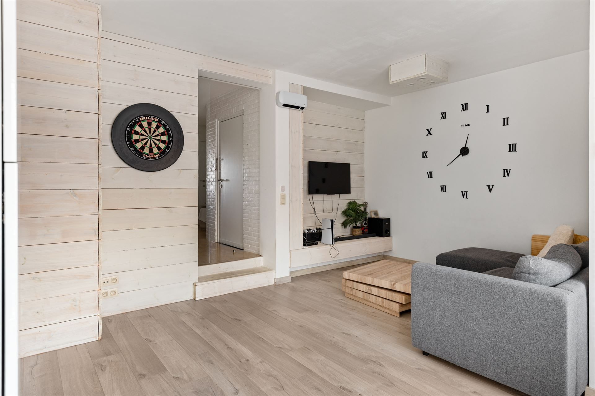 GOED GELEGEN APPARTEMENT IN EEN KLEINE RESIDENTIE VAN 3 APP foto 5