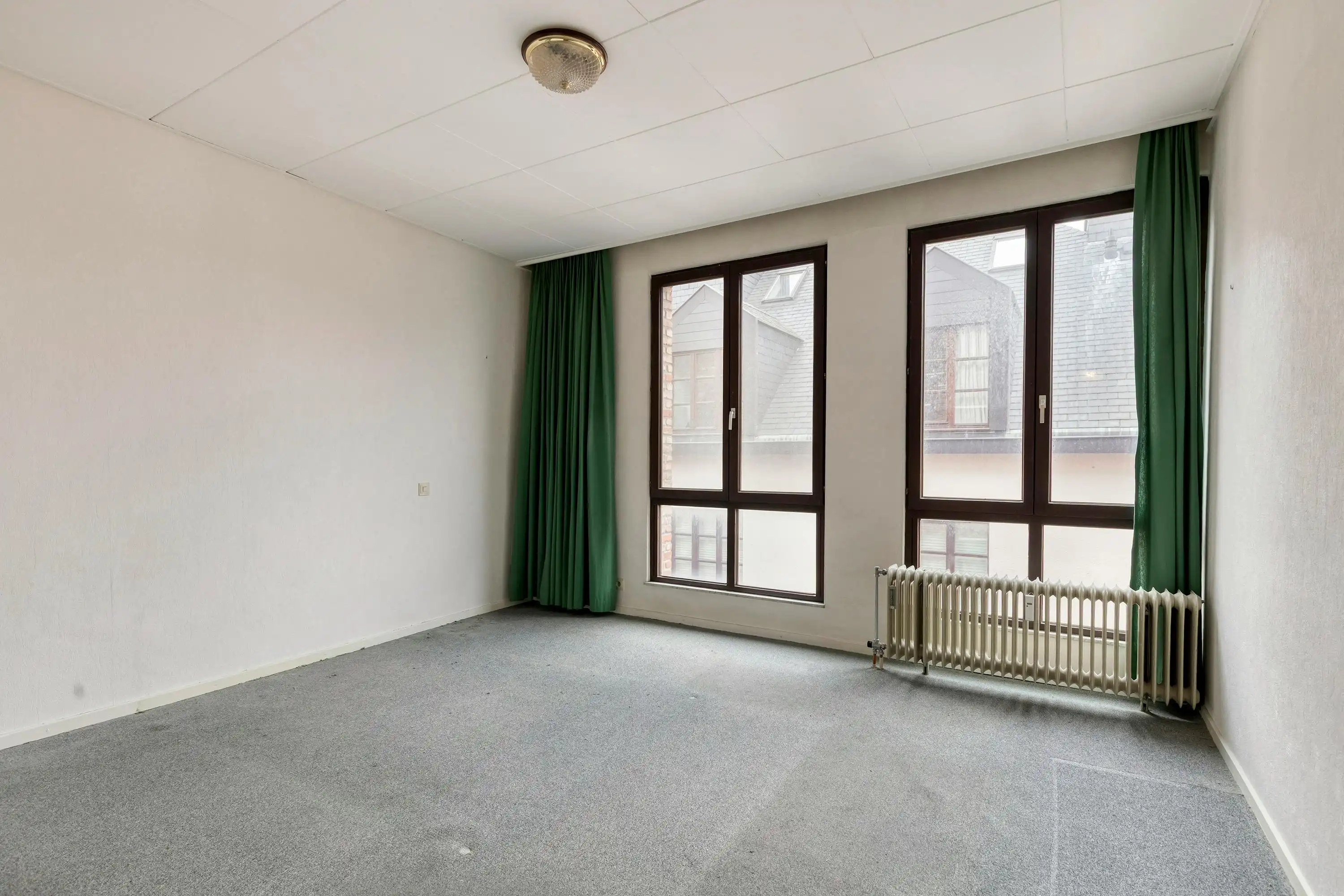 Op te frissen appartement te koop in Antwerpen Centrum foto 6