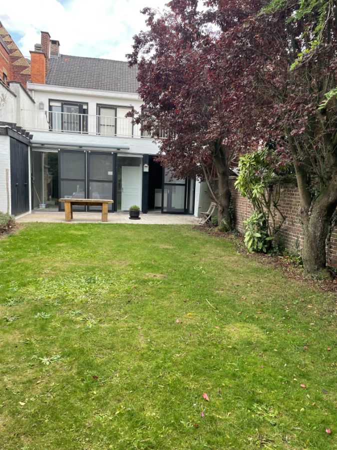 BURGERWONING + TUIN & GARAGE foto 10